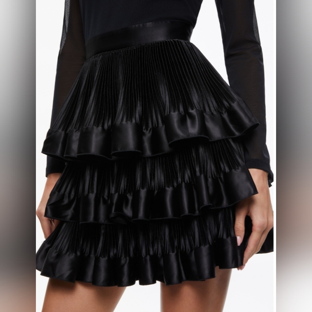 ALICE + OLIVIA CHARA TIERED RUFFLE MINI DRESSSIZE 4  $465 - Picture 4 of 16
